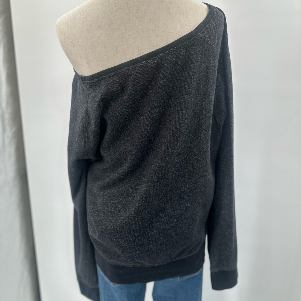 Pact 100% organic cotton Off-Shoulder Black Lightweight Sweater - Picture 6 of 9
